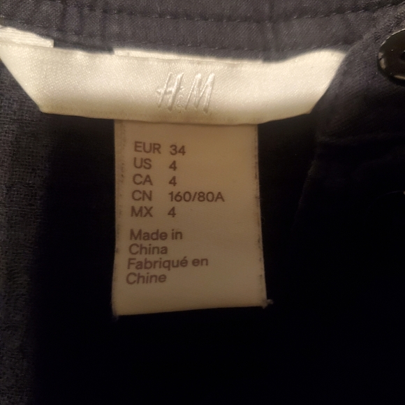 Womens long sleeve, half button up shirt - Picture 4 of 4